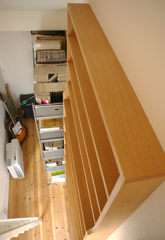 book_shelf_01.jpg